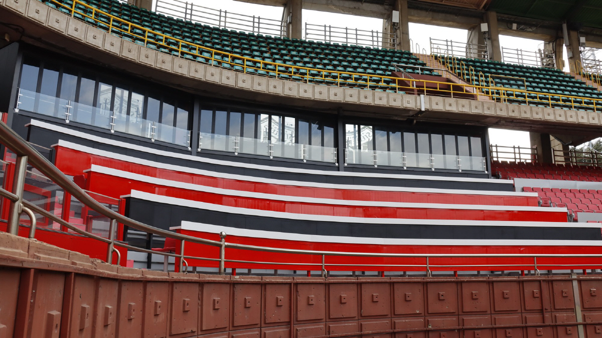 '평균 1만 관중 시대' 포항, 홈 개막전 맞아 스틸야드 관람 환경 전면…