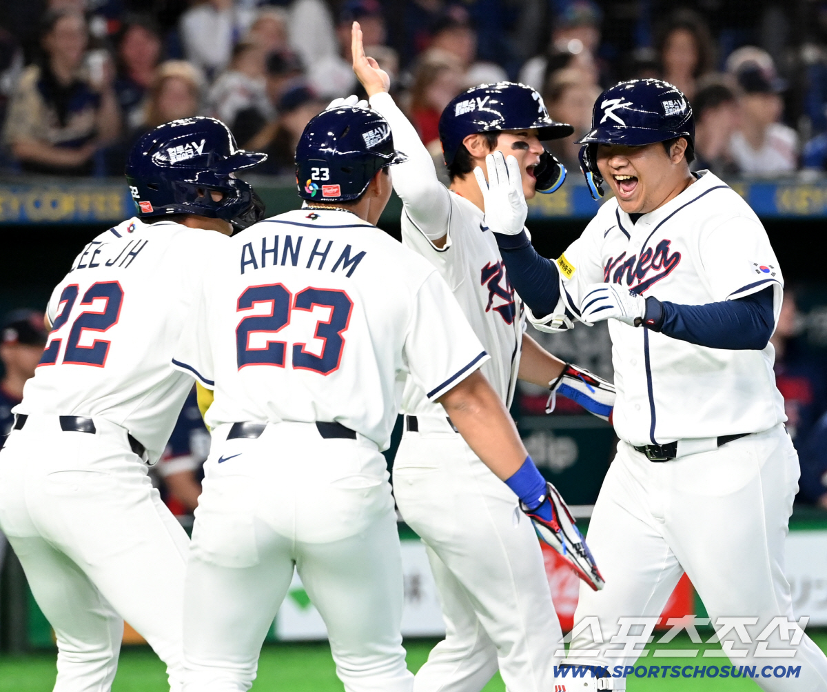 '150㎞ 전력투' 소형준, 韓 최고의 선택이었는데…'어라' 정우주가 안…