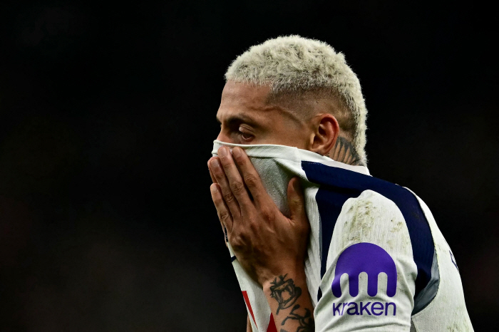 "팀에서 뭔가를 보았다" 혼자서 '희망회로' 돌리는 3전패 '소방수' 투도르, 토트넘 창단 첫 2부 강등 공포 최고조→경질 통보 초읽기