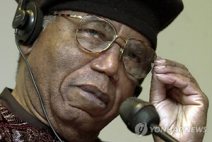 [아프리카인물열전] ⑽아프리카 문학의 대부 치누아 아체베