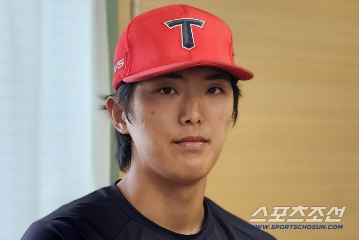 겨우 145km 구속 줄었는데... 이의리는 긍정. 