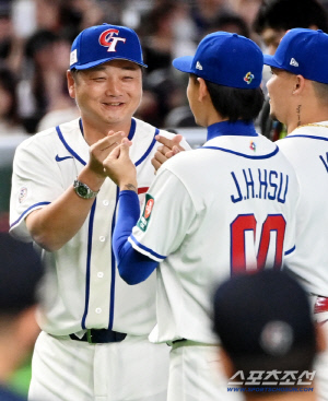 '프리미어12 챔피언' 맞아? 2G 무득점·7푼5리, '막강화력' 대만에 무슨 일이?