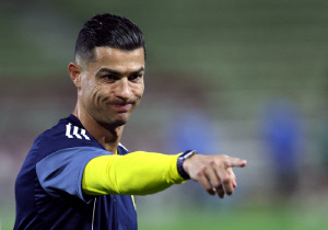 월드컵 망했다! 알나스르 감독 '오피셜' 공식발표...'손흥민 최애' 호날두 마지막 기회 날아갈 위기, 