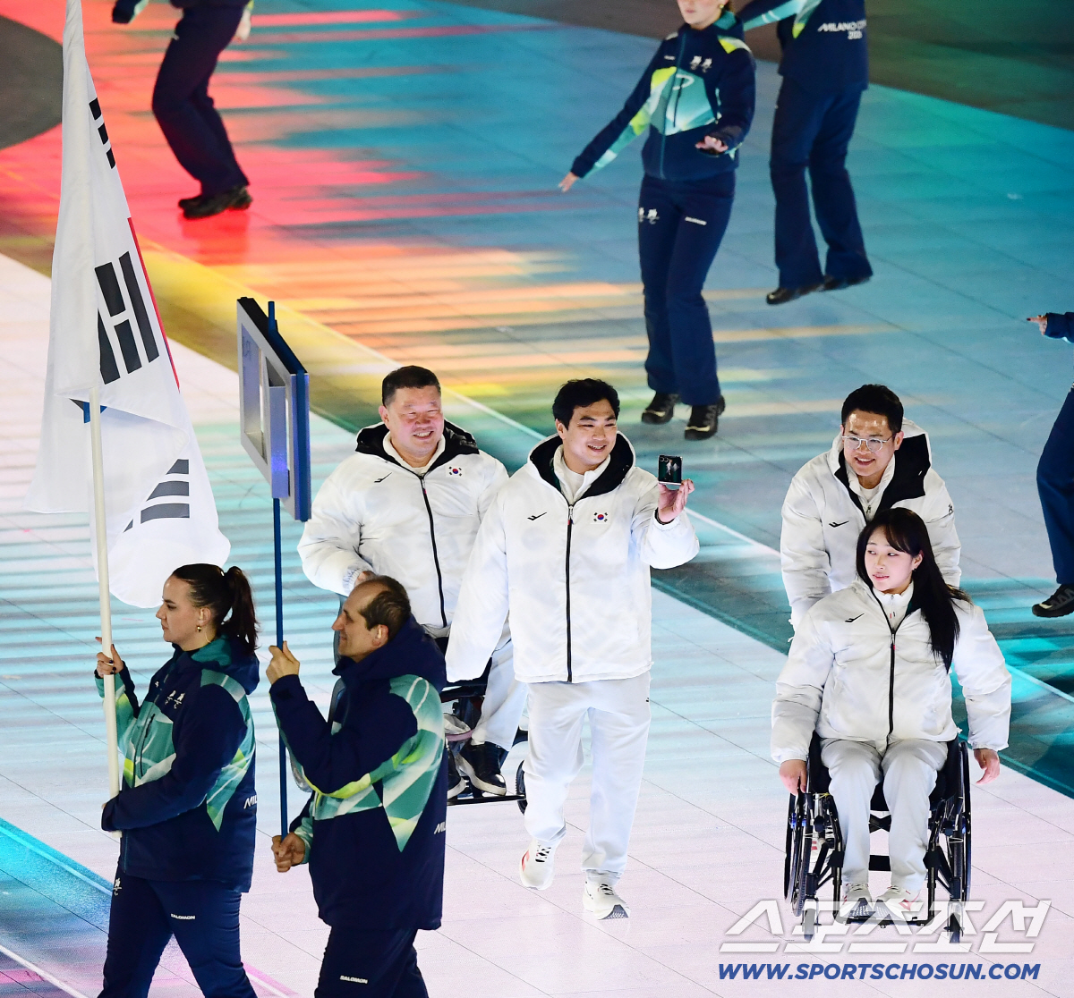 [패럴림픽 개막]대한민국 15번째 입장, 선수대표 이충민X박채이... 러…