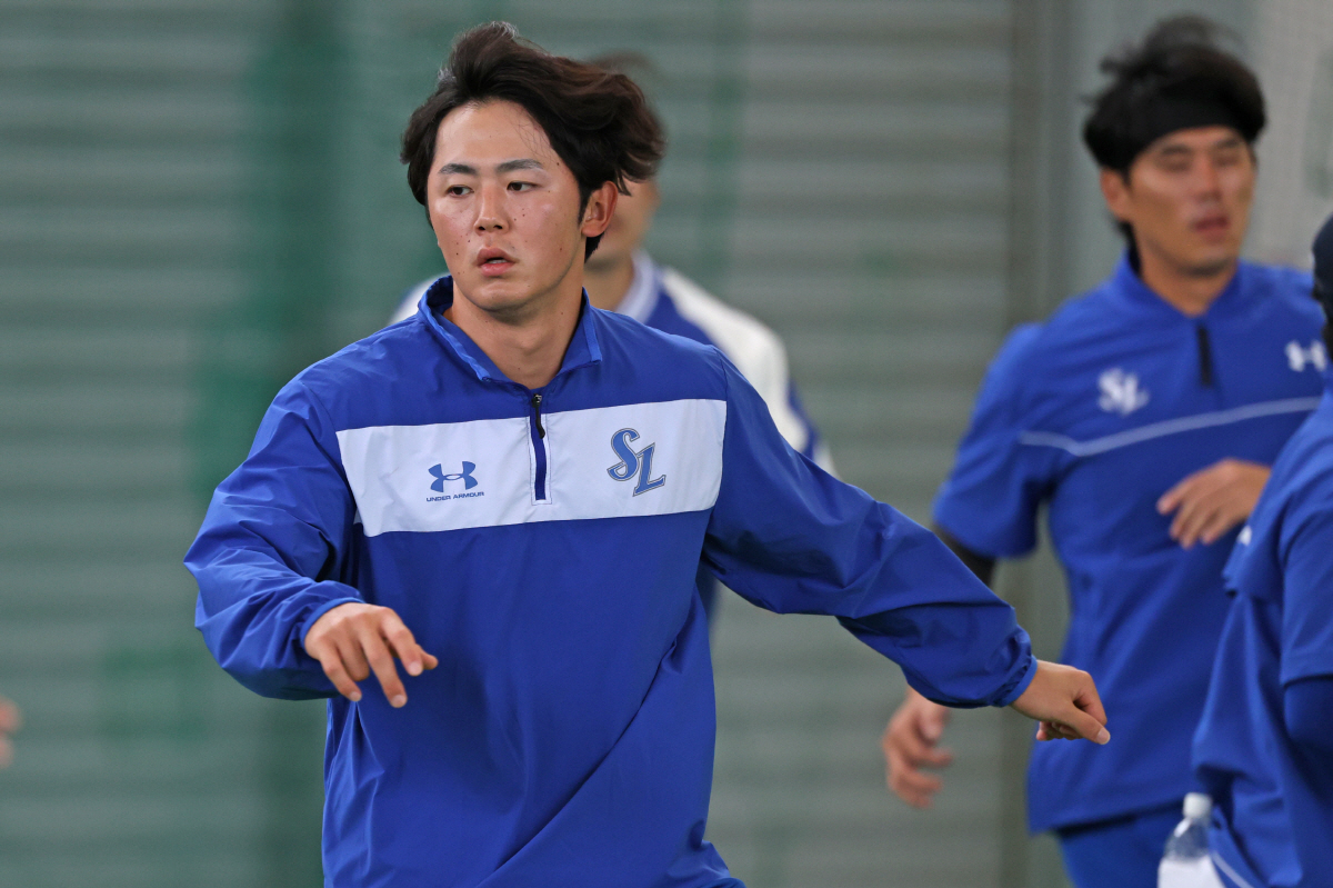 '퇴출설' 광속 아쿼 미야지 드디어 첫 실전. 마지막 KT전 불펜대기[오…