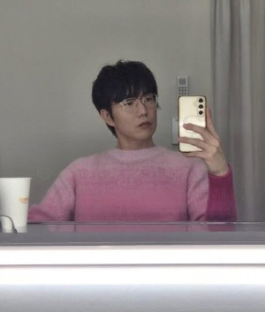 성시경, 팬들에 ‘암표 절대 사지 마’ 신신당부..‘전 매니저 배신 사건’ 악몽 떠올랐나