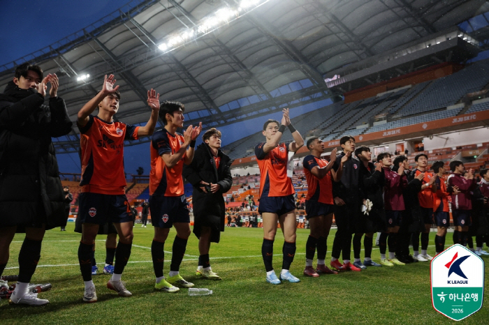'이겨야 한다' 시즌 첫 승을 노리는 안양-제주, 선발 명단 공개[안양 …