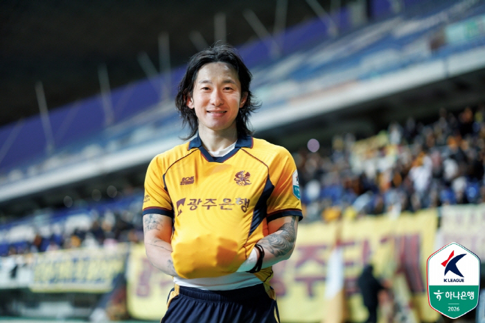 이정효 없어도 무너지지 않는다, 모두가 찍은 '강등 0순위' 광주 드라마…