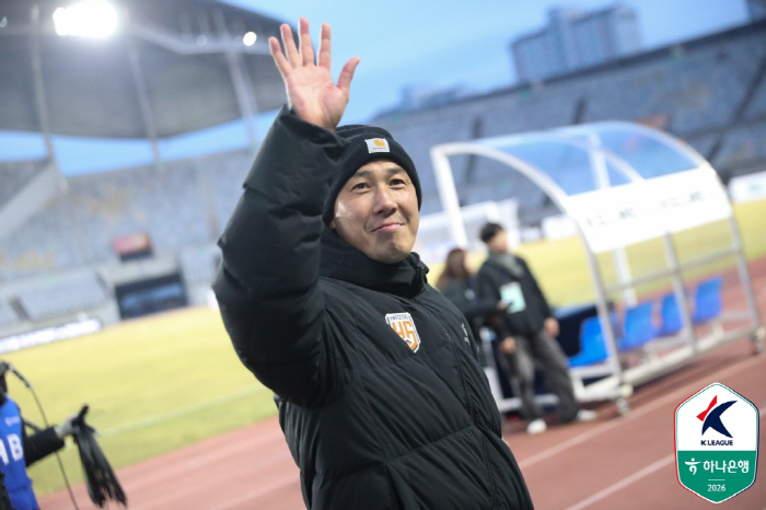 [현장인터뷰]"화가 많이 났다" 차두리 감독, '시즌 첫 승'에도 '불만…