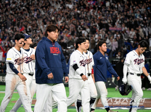 [속보]'천만다행' 한국, 조기 탈락 면했다!…3승 일본 조 1위 확정, 호주-대만과 조2위 경우의 수 남았다