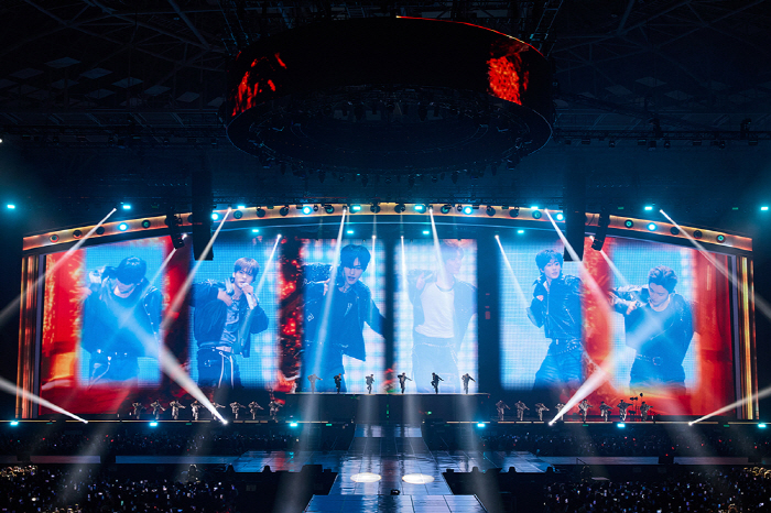 [SC현장]"안 울려고 했는데"…라이즈, 눈물로 맺은 첫 월드투어 마침표…