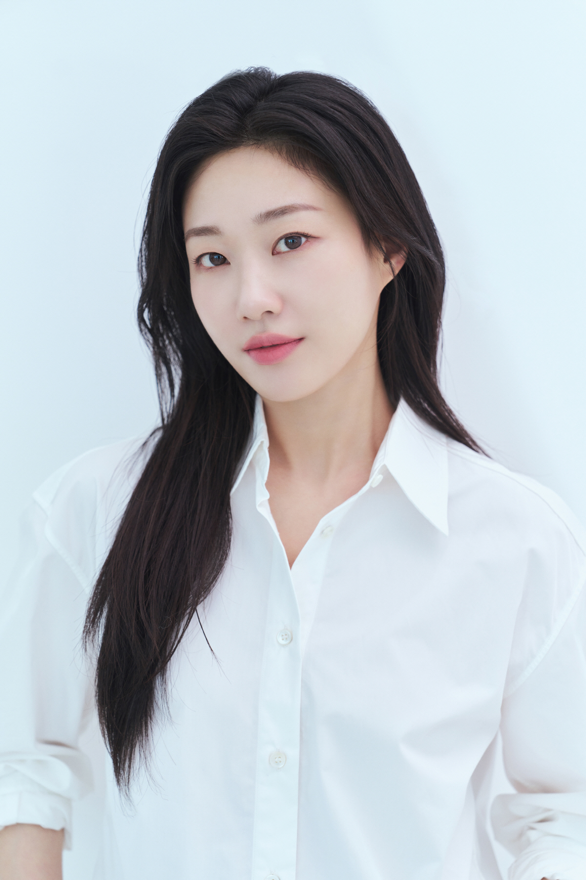 [SC인터뷰] "먹구름 낀 '봄날의 햇살'도 감사"…'미쓰홍' 하윤경, …