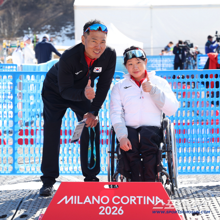 "신의현의 평창 미라클 8년후→김윤지의 금빛 미소"  대한민국은 동계패럴림픽 남녀 금메달리스트 보유국입니다