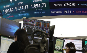 [유가 100달러] 원유 ETF 수익률↑…'지수 인버스'도 상위권 휩쓸어