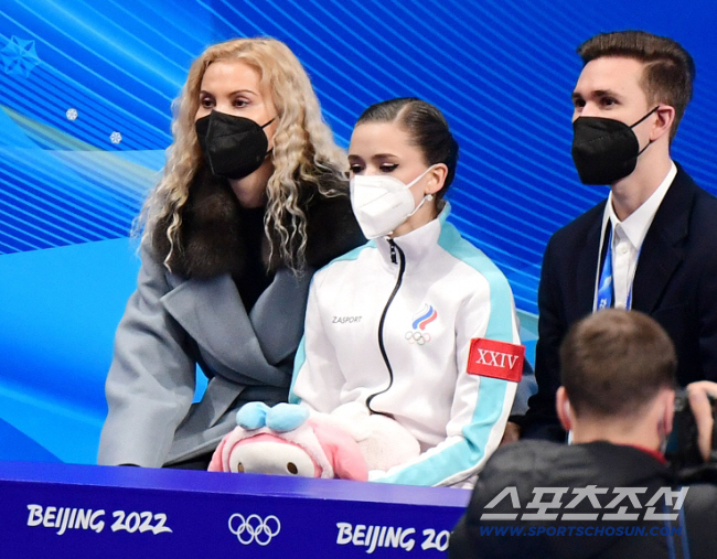 "죄송합니다, 정말 죄송합니다" 김연아 작심 발언 무시한 '최악의 피겨 …