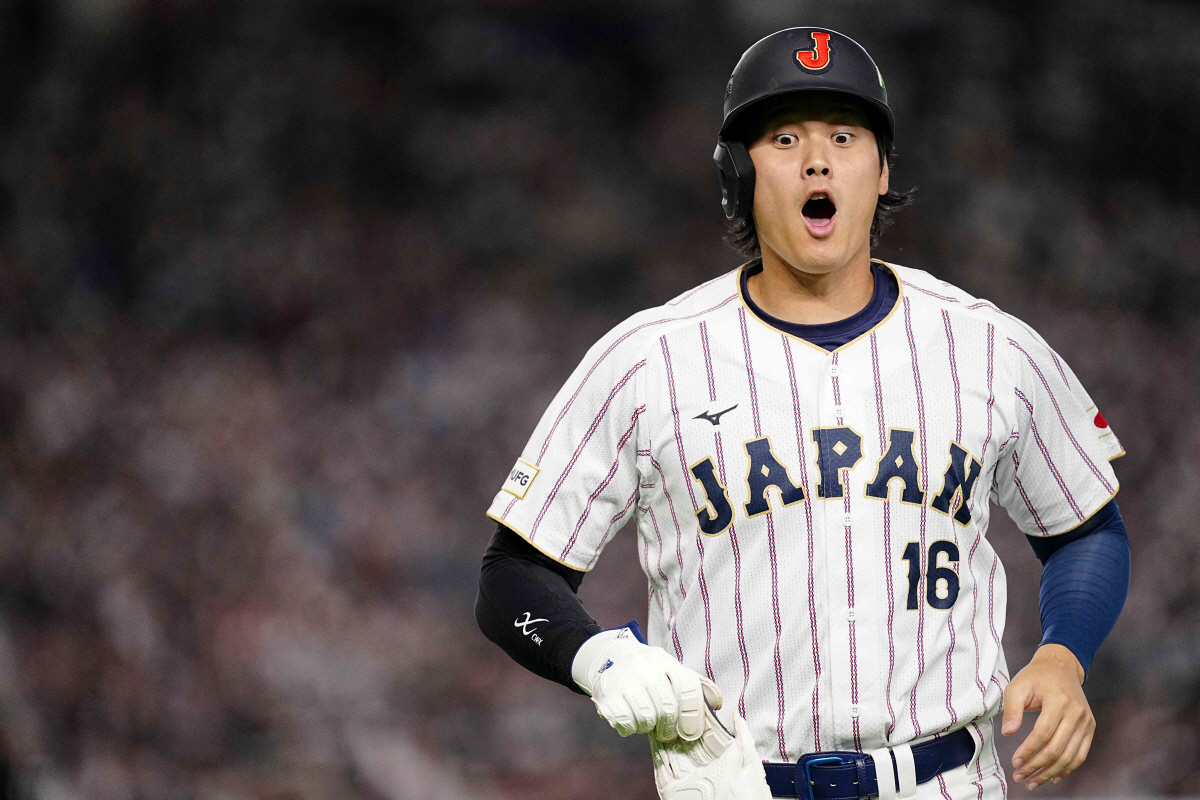 8회말 만루 찬스에서 대타로 교체, '12타수 무안타' 일본 최고 타자의…