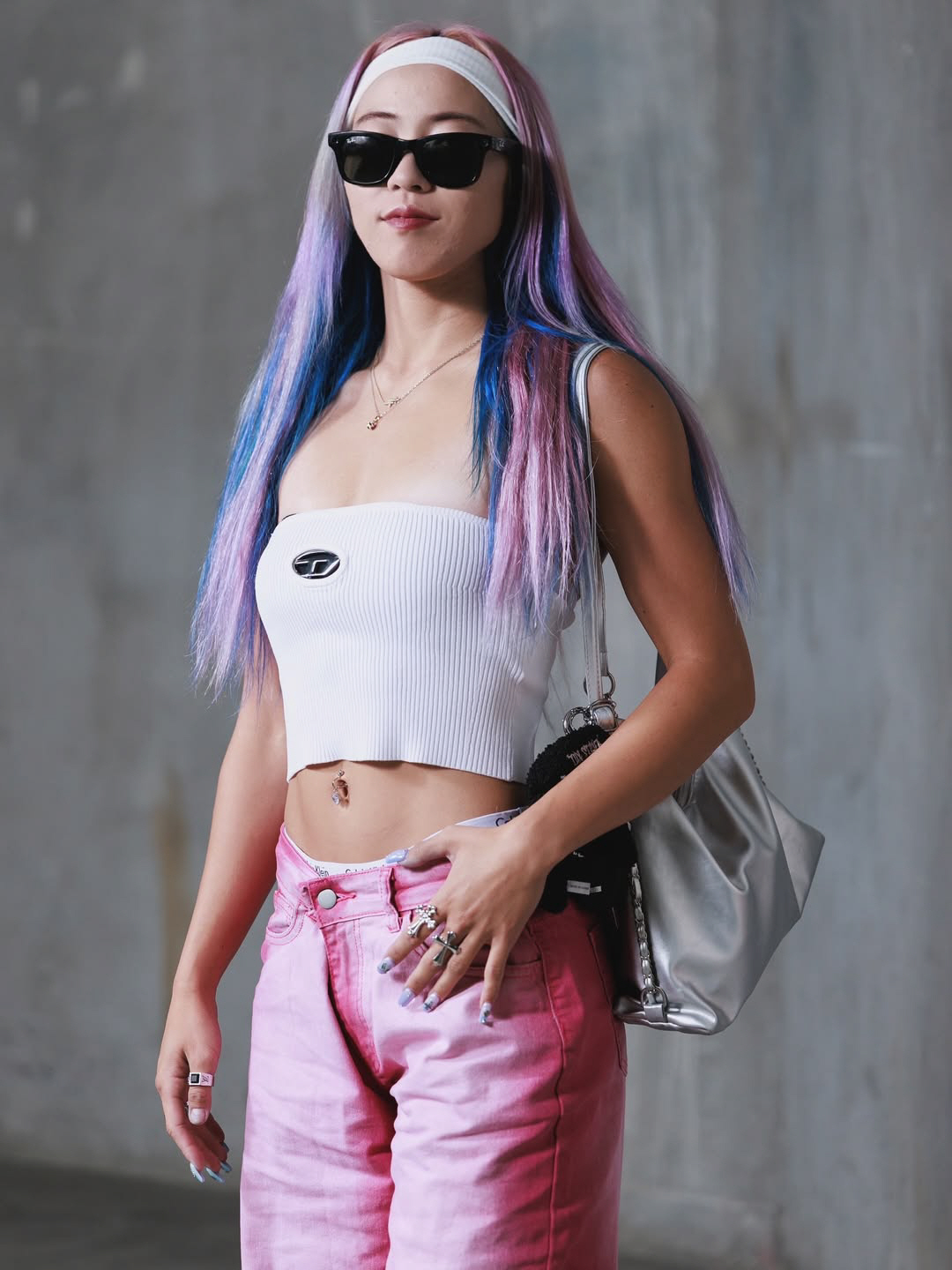 일본 섹시 여자 국대도 참을 수 없는 '아시아 GOAT' 손흥민 팬서비스…