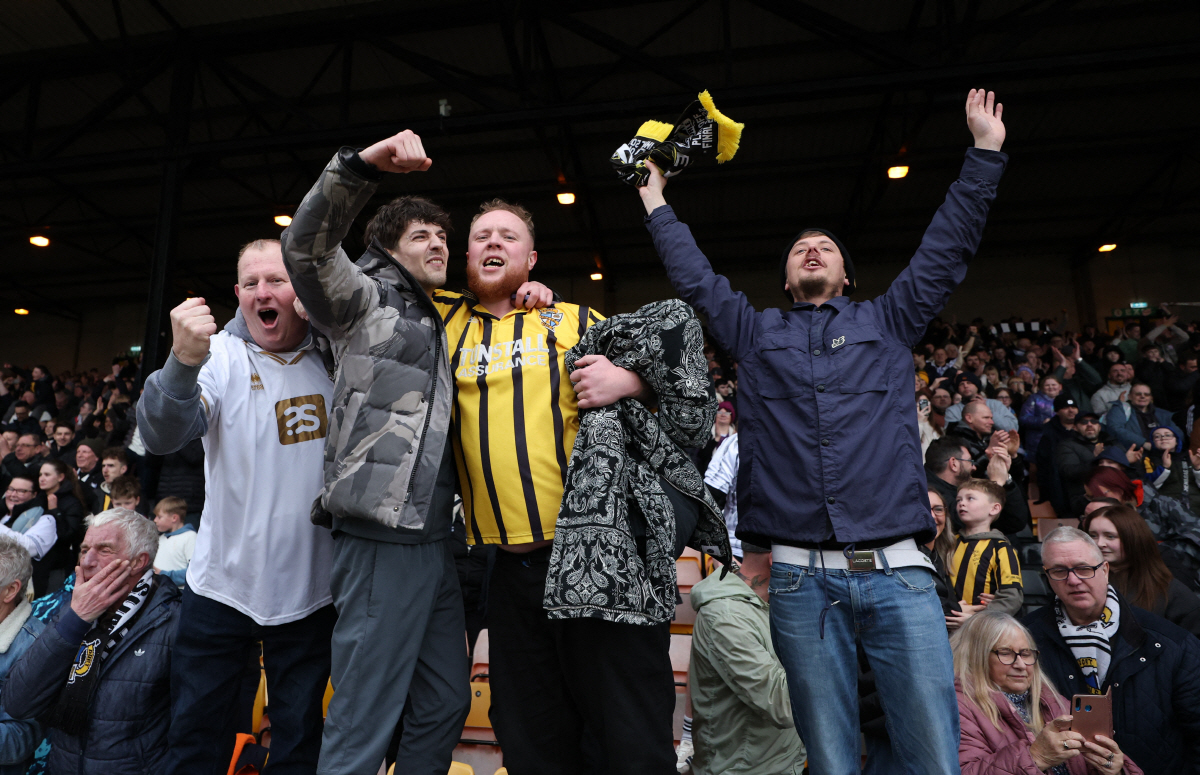 죽어도 선덜랜드→망했다 선덜랜드, 최정예 출격! 57계단 아래 3부 꼴찌…