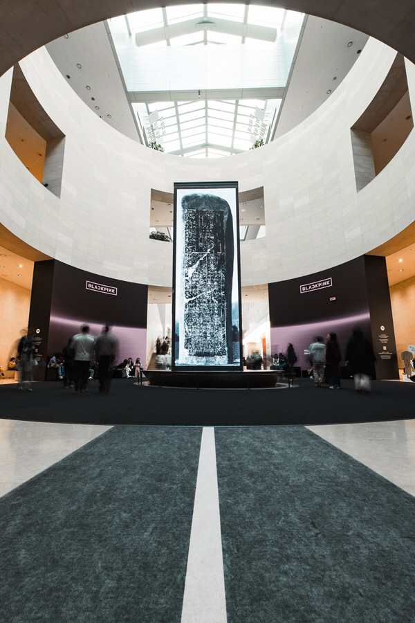 블랙핑크, 국립중앙박물관 협업 성료…K팝과 K문화유산의 만남