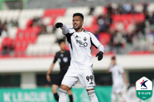 '1년 전과 판박이' 전북 현대, 슈퍼컵 우승→개막 후 1무1패..발동이 늦지만 걱정할 수준 아니다