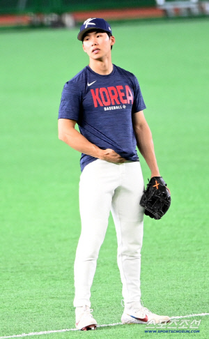 [속보] '이럴수가' 김혜성 눈물, 손가락 부상 때문…