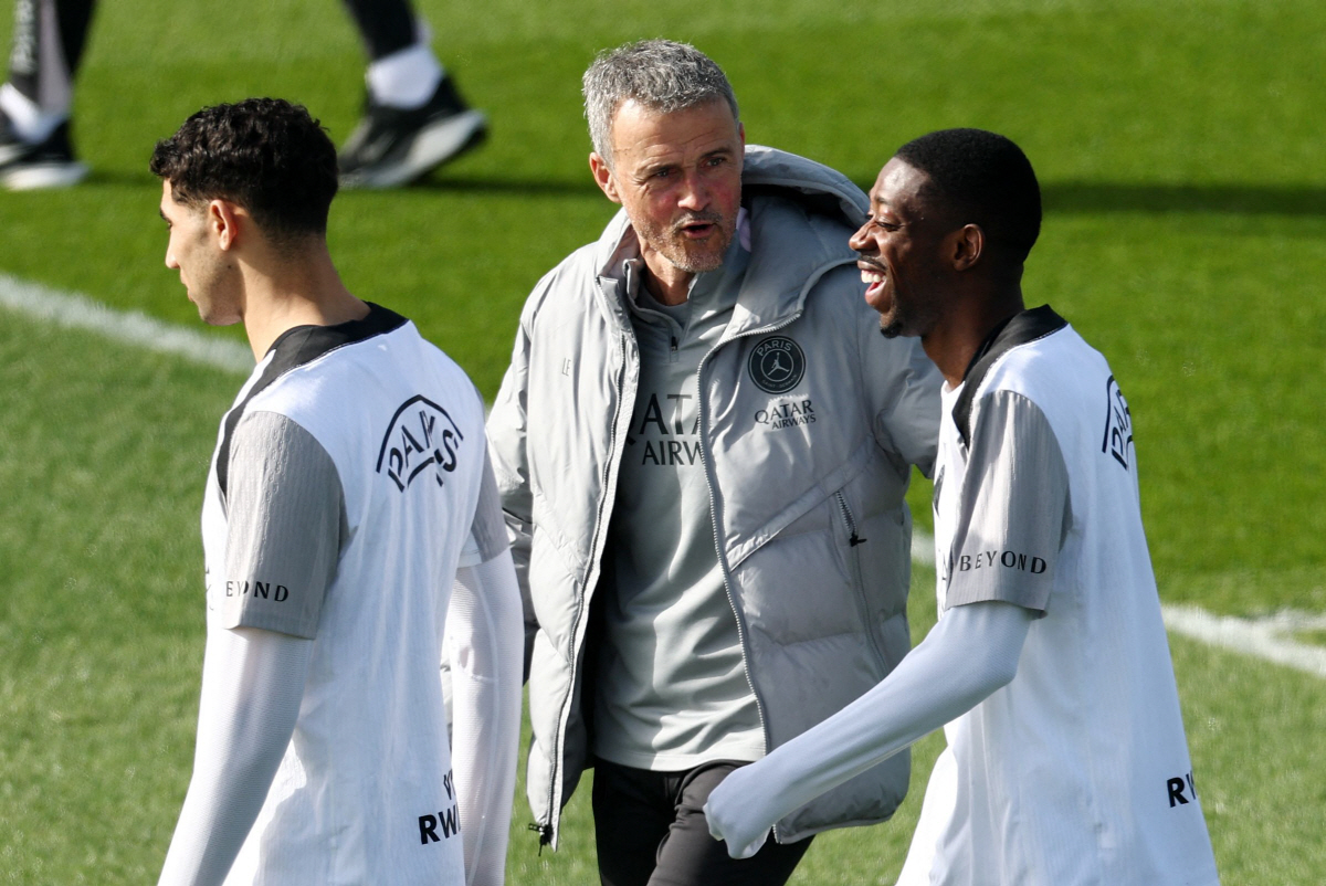 이럴 수가! '이강인은 그렇게 못가게 하면서' 쿼드러플 명장, 올 시즌 …