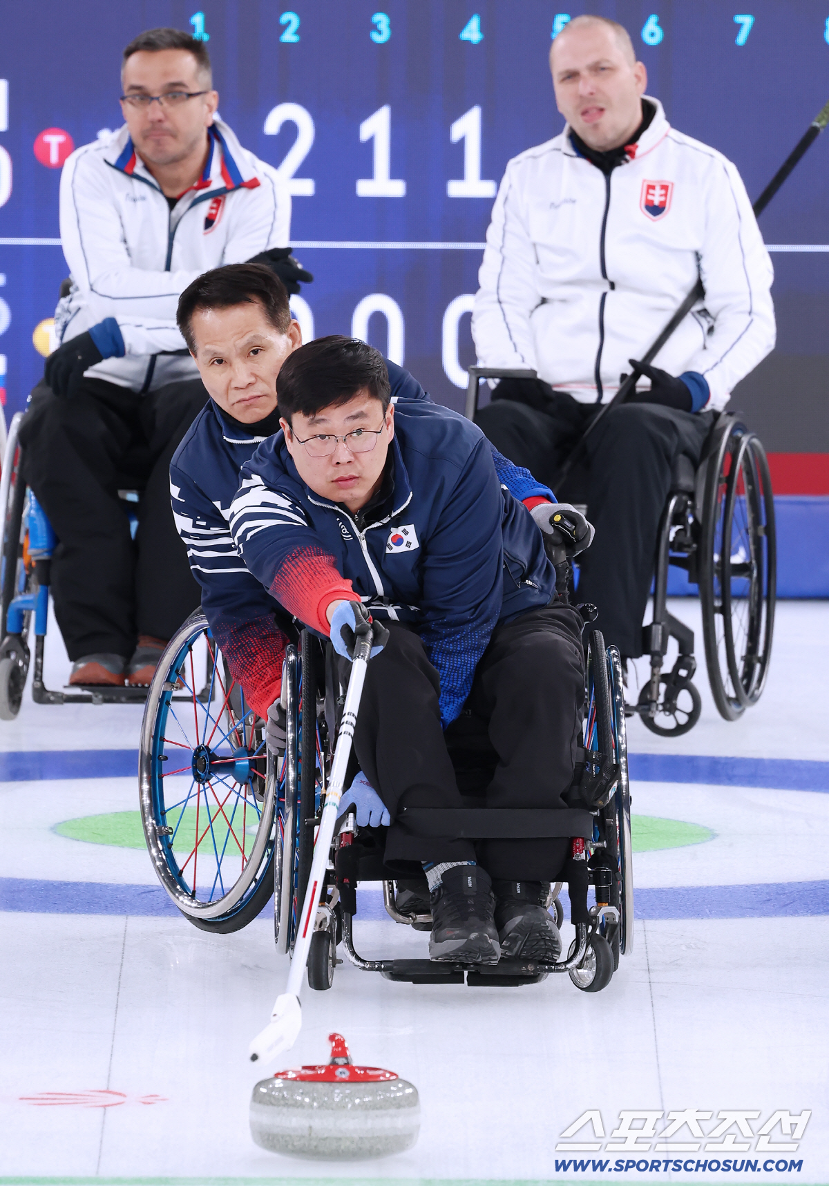 "믹스더블과 동반 메달 가즈아~" 휠체어컬링 혼성4인조 슬로바키아-영국전…