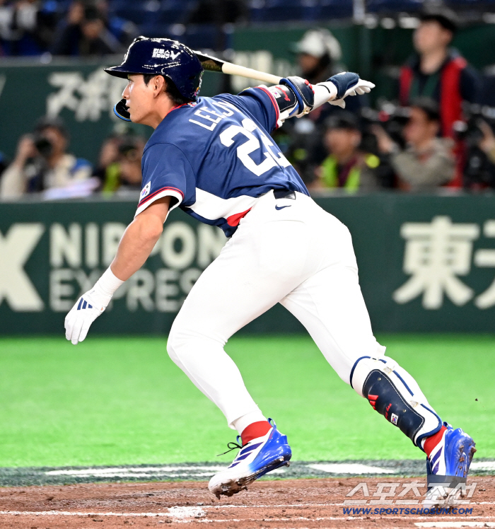 "이정후-한국 8강 진출 축하해요!" SF 구단도 축제 분위기, LEE 우익수 수비 걱정말라 영상도 올려