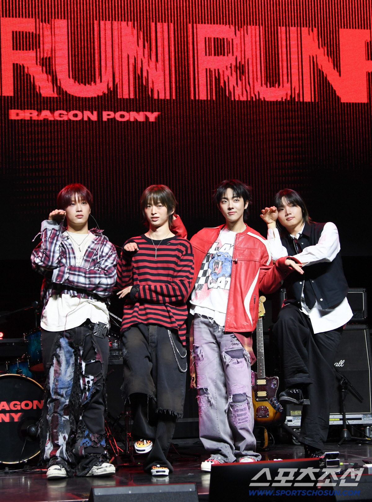 드래곤포니 "팀워크 비결? 뜨겁게 싸우고 화해…조만간 단독 공연"
