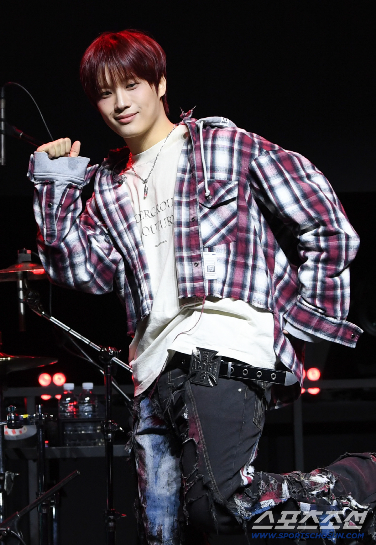 [SC현장]병오년, 말의 기운 탄 드래곤포니…신보 '런런런'으로 차트 질…