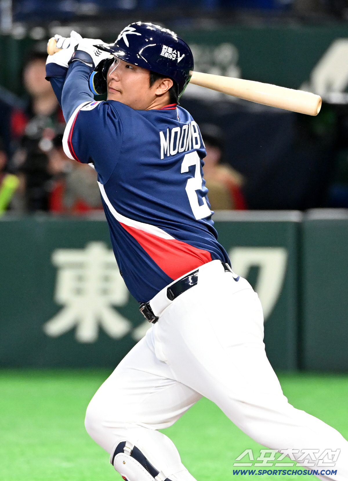 "루저되지 마" 대만팬들 문보경 황당 폭격→LG 외국인 나섰다…'고의 삼…