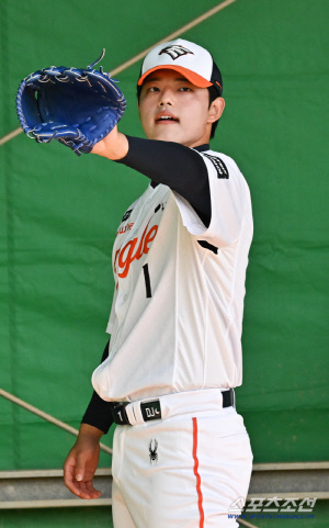 '155km 찍었다' 문동주, 손주영 대신 WBC 본선행? 현실적으로 왜 불가능한가