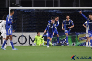 [ACLE 리뷰] 강원의 도전은 아름다웠다...역사상 첫 ACLE 16강서 마무리, 마치다에 합계 스코어 0-1 패