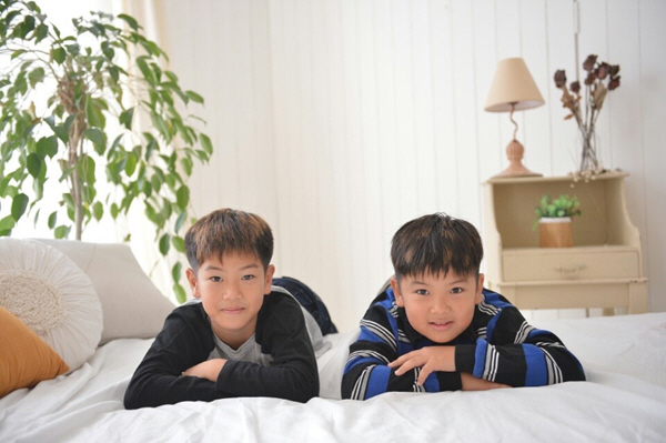 "할아버지 눈에서 눈물이 뚝뚝" K리그 新 형제선수 동반출전 '찐감동'……