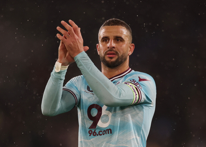 [오피셜]월드컵에서 손흥민 못 만난다..."이런 결정 내려서 슬퍼" WC '라스트 댄스' 포기한 SON 절친, 英 국대 은퇴 선언