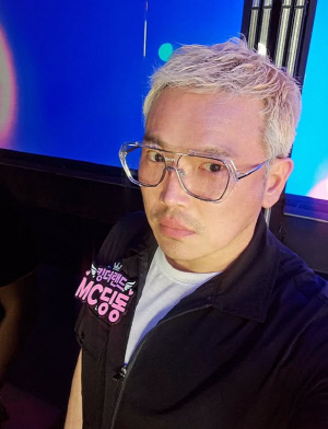 MC딩동, 생방 중 여캠 머리채 잡고 폭행...파장 일자 사과 