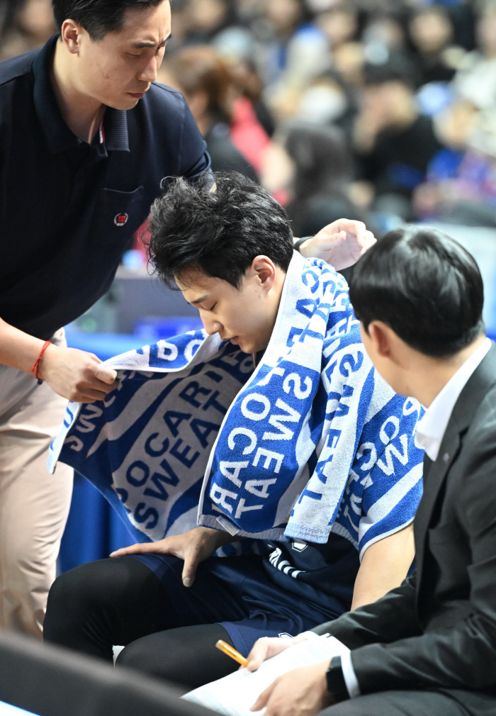 KCC 완전체 마지막 조각 허웅. 그의 목상태와 복귀시기는? "빠르면 14일 정관장전 가능"