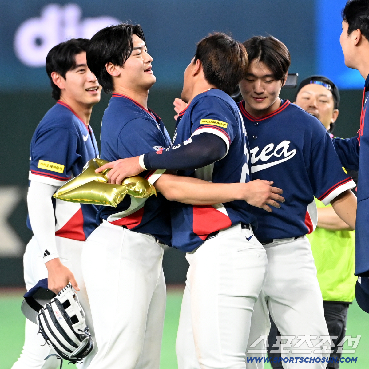 "한국 야구 미래 책임질 선수"…고작 24살, 어떻게 17년 중압감 견뎠…