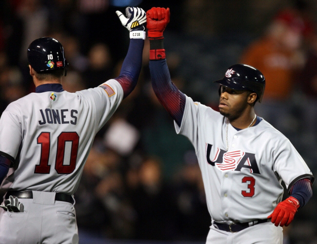 이게 누구야? '사진기자=켄 그리피 주니어' WBC 미국 대표팀을 현장에…