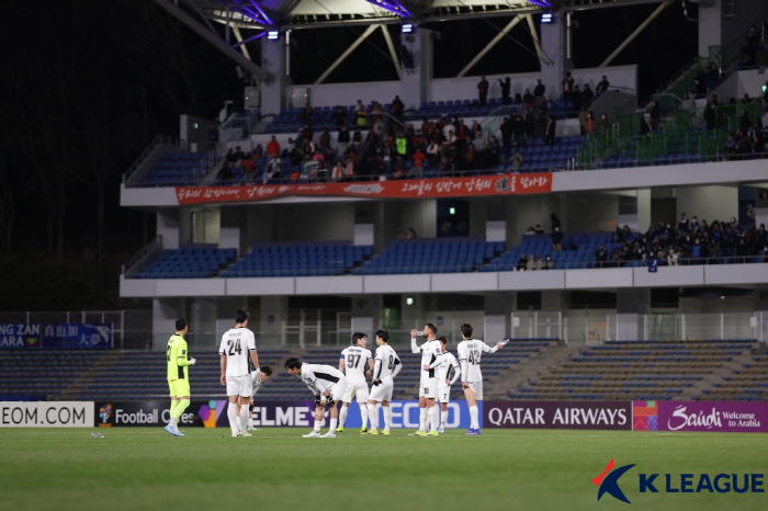 '이러니 전멸할 수 밖에' K리그, 이제 아시아서도 '2류'...2026…