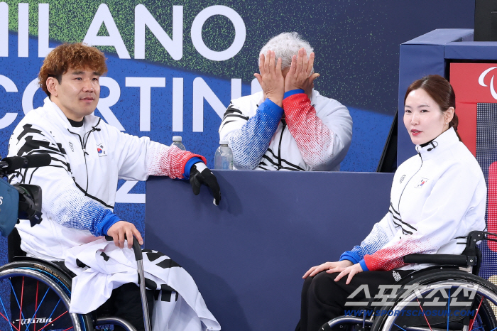 휠체어컬링,16년만의 은메달,울어버린 밴쿠버銀 감독님X울보 회장님...백혜진X이용석 "금메달로 바꾸지못해 아쉽다"[밀라노-코르티나 패럴림픽 인터뷰]
