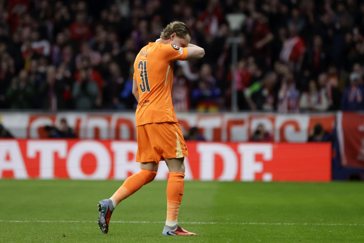 "토트넘은 안돼" '17분 교체' 킨스키의 눈물, 쏟아진 위로 "꿈→악몽…