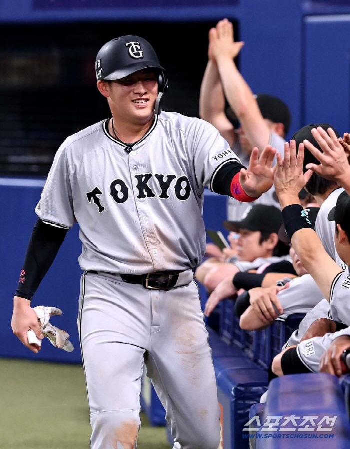 "부끄러운 줄 알아야" 관중 3만9728명 앞에서 2대15 대패, 아베 …