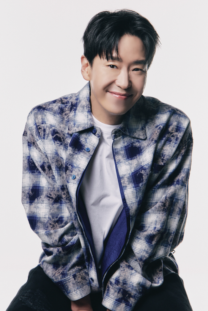 엄기준, 결혼 후 점점 더 어려지네…여전히 훈훈한 비주얼 눈길