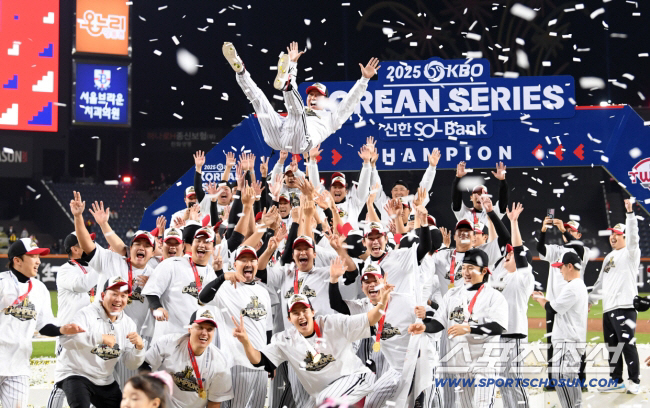 친정 KIA 동료 만난 유일한 2년 연속 우승자의 예고 "한번 더할거라고…