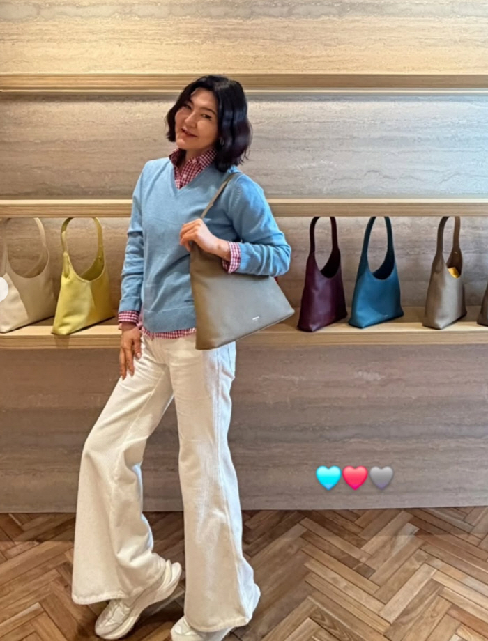 '44kg' 한혜연, 16kg 빼더니...봄옷 입자 드러난 '깡마른 몸매…