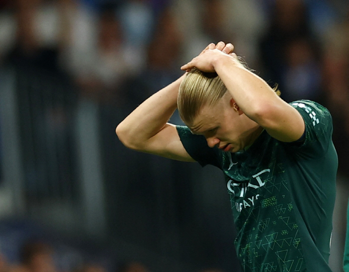 유럽 뒤흔들 세기의 이적! 엘링 홀란(바르셀로나) 꿈이 아니다..."차기…