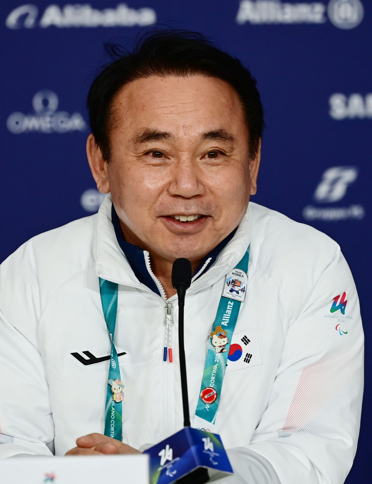 "너무 행복합니다" 울보 회장님의 눈물...휠체어컬링 16년만의 은메달 …