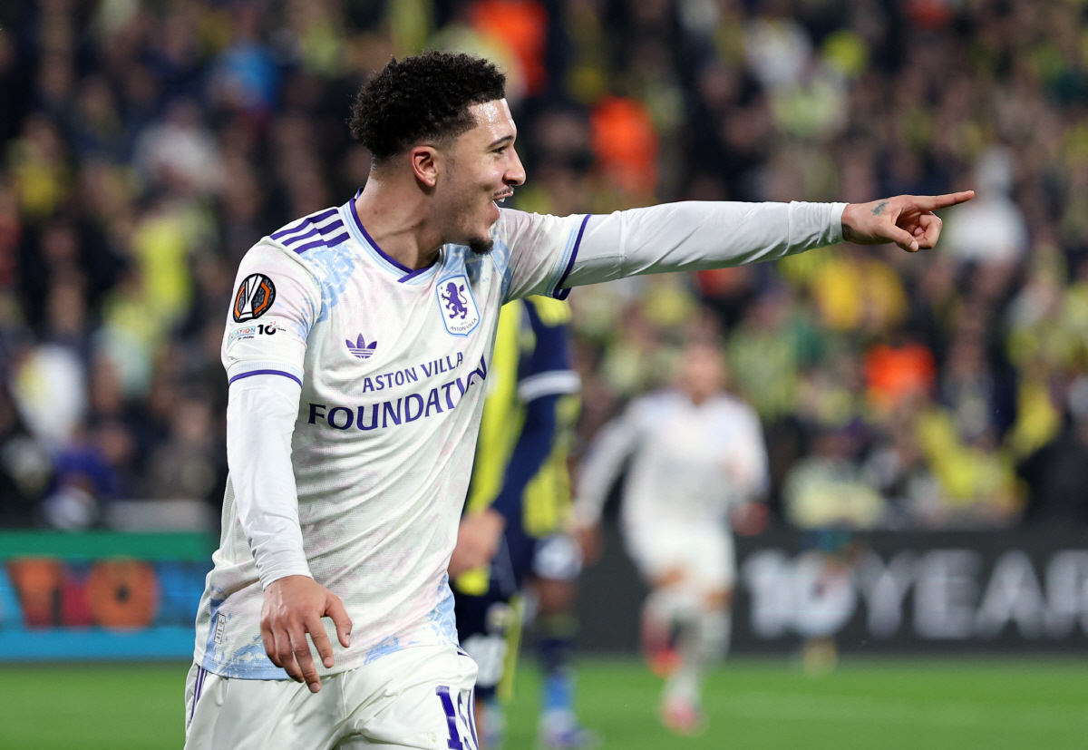 '영입 실패작' 주홍글씨 제이든 산초, 총 2700억 쓴 맨체스터 유나이…