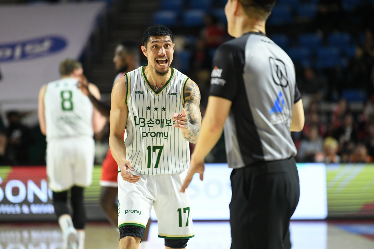 [현장분석] 알바NO! DB 공격은 혼돈, 그 자체였다. 21점 차 완승…